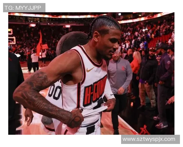 火箭与雷霆季后赛对决回顾：激情碰撞与战术较量的精彩瞬间